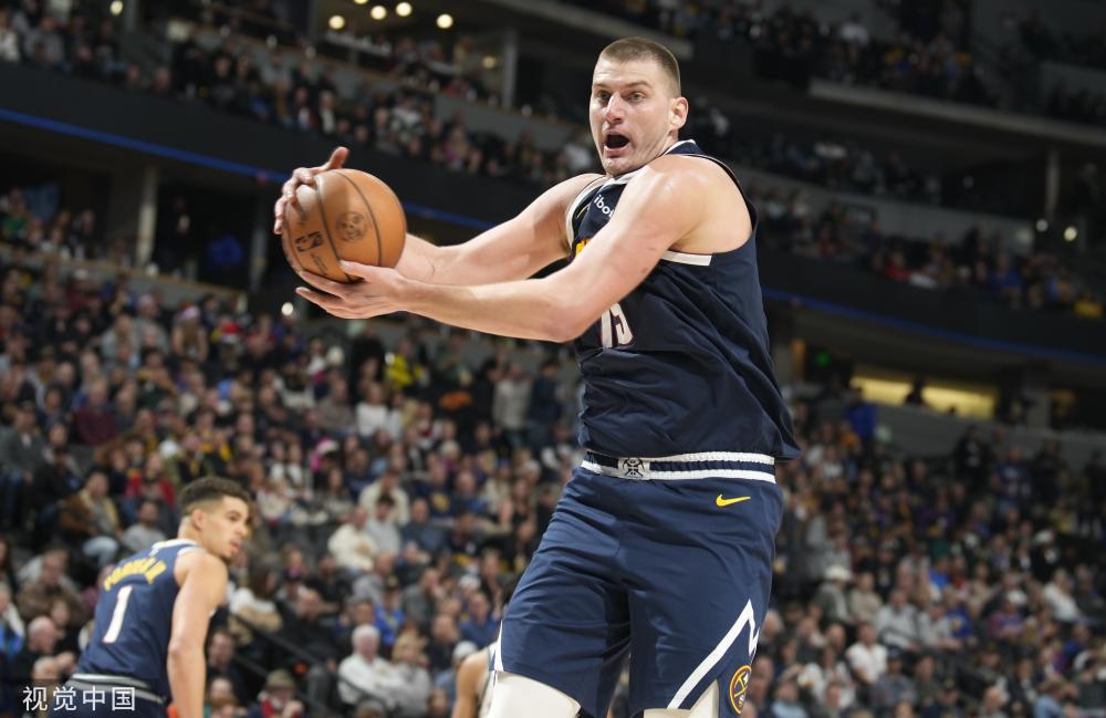 供优厚条件 供优厚条件