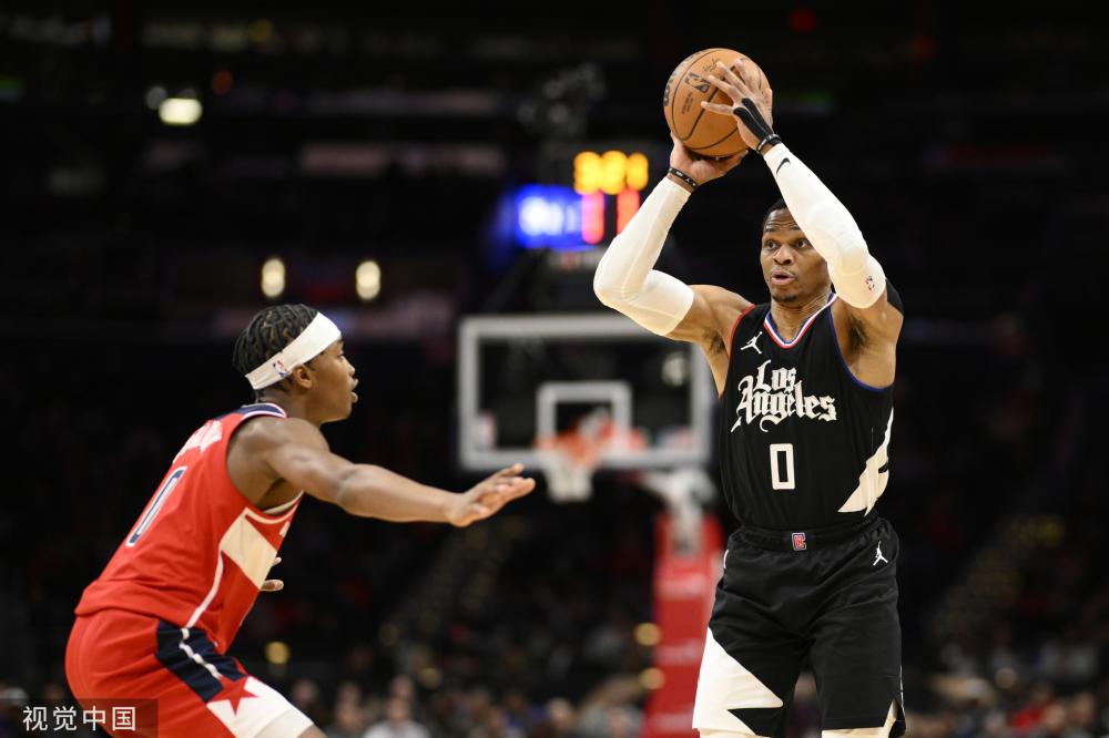 它还与整个 它还与整个